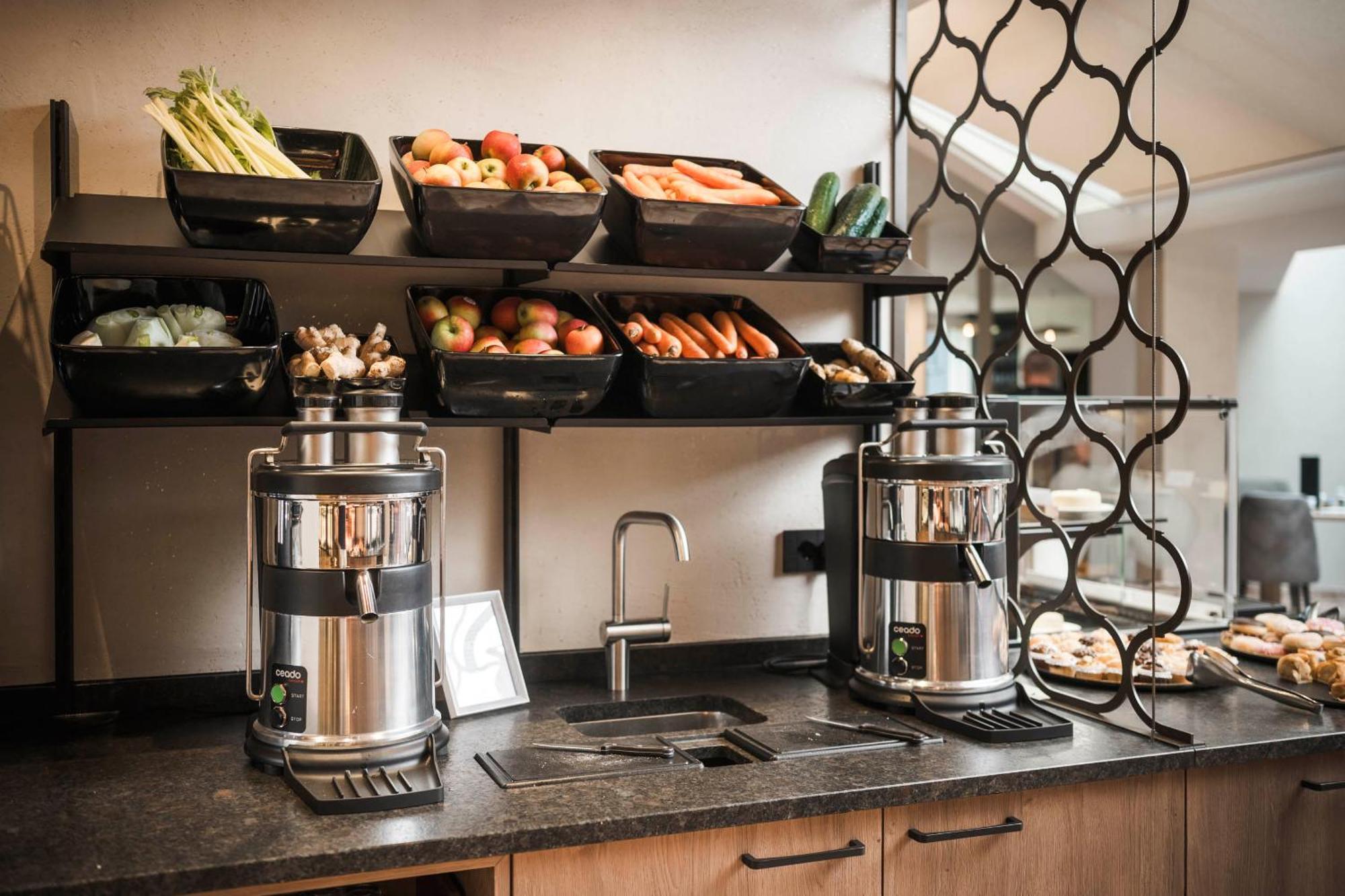 Excelsior Dolomites Life Resort San Vigilio Di Marebbe Ngoại thất bức ảnh